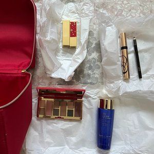 Estee Lauder 2022 Holiday Eye Blockbuster Set (Makeups Only)